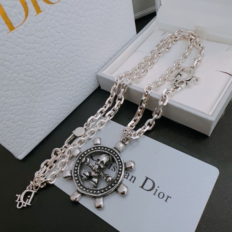 chr1st1an D10r necklaces